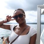 صيف آشلي في الخارج في كوستاريكا