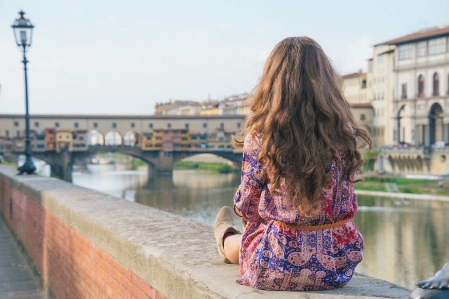 تعرف على طلاب الجامعات الذين قاموا ببرنامج الدراسة في الخارج في إيطاليا