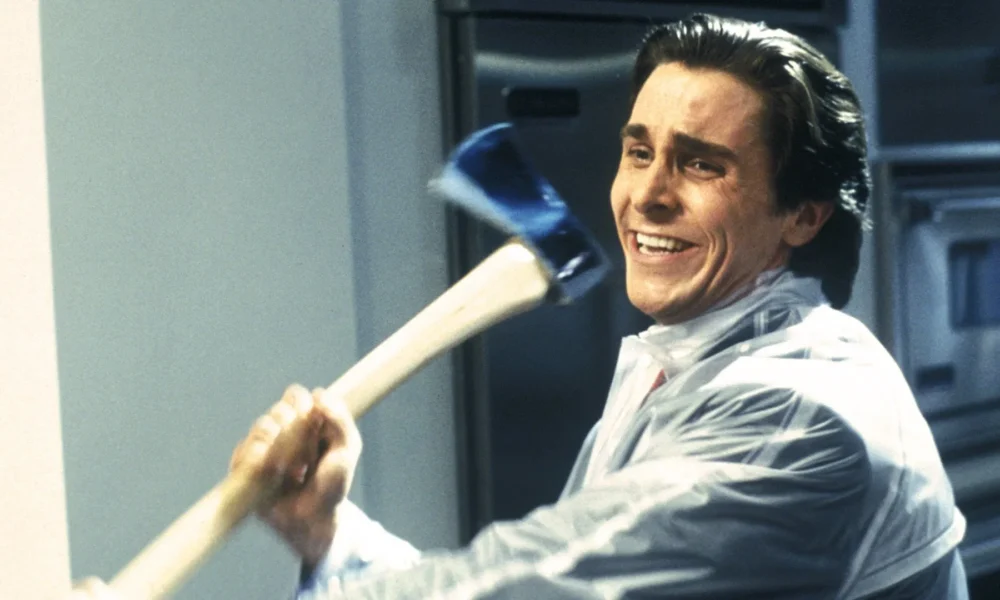 هل قام باتريك باتمان بالفعل بقتل أي شخص في أمريكا النفسية؟