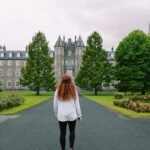 تعرف على طلاب الجامعات الذين قاموا ببرنامج الدراسة في الخارج في أيرلندا