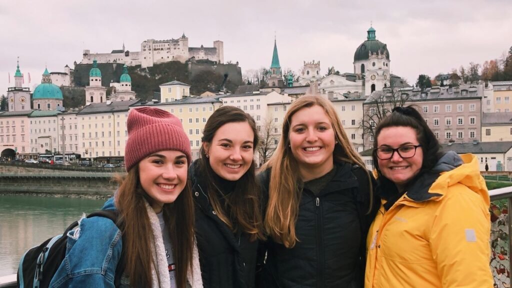 فوائد برامج الفصل الدراسي الشتوي في الخارج