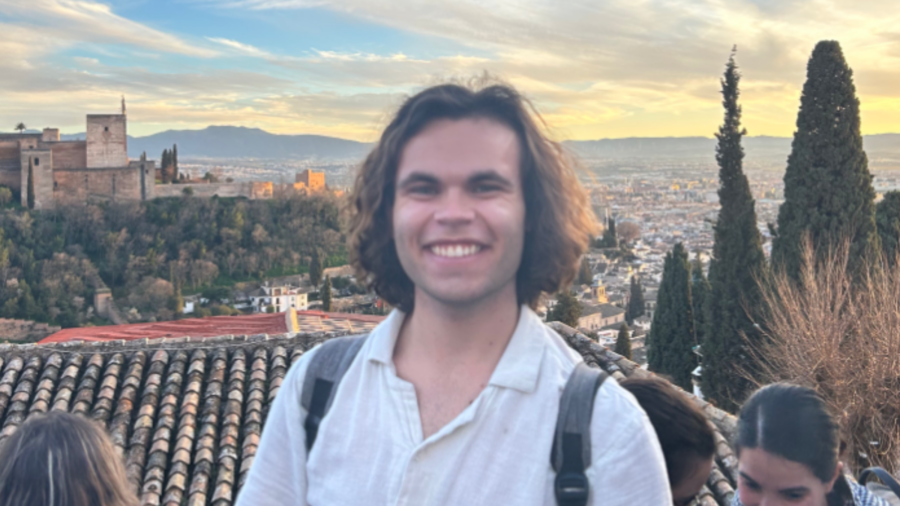 بريت فصل الربيع في غرناطة