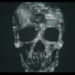 الإعلان التشويقي لإعادة تشغيل “وجوه الموت” مقيد بالعمر لسبب ما