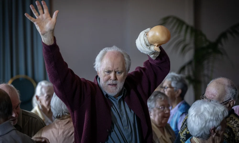 قاعدة جيني القلم فكرة مرعبة وفيلم ممل بشكل مدهش