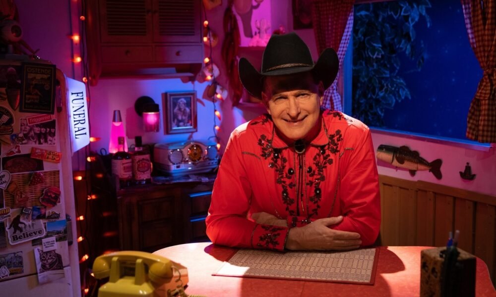 طويل جدًا، جو بوب. سنترك الضوء مضاءً.